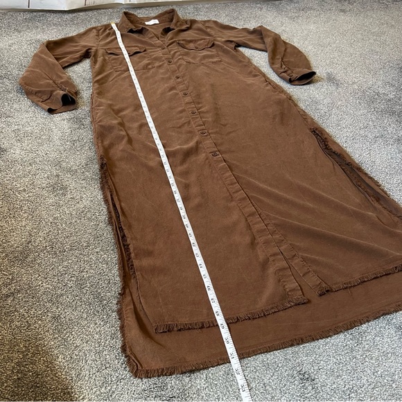 Bella Dahl Midi Shirt Dress in Brown - Picture 12 of 13